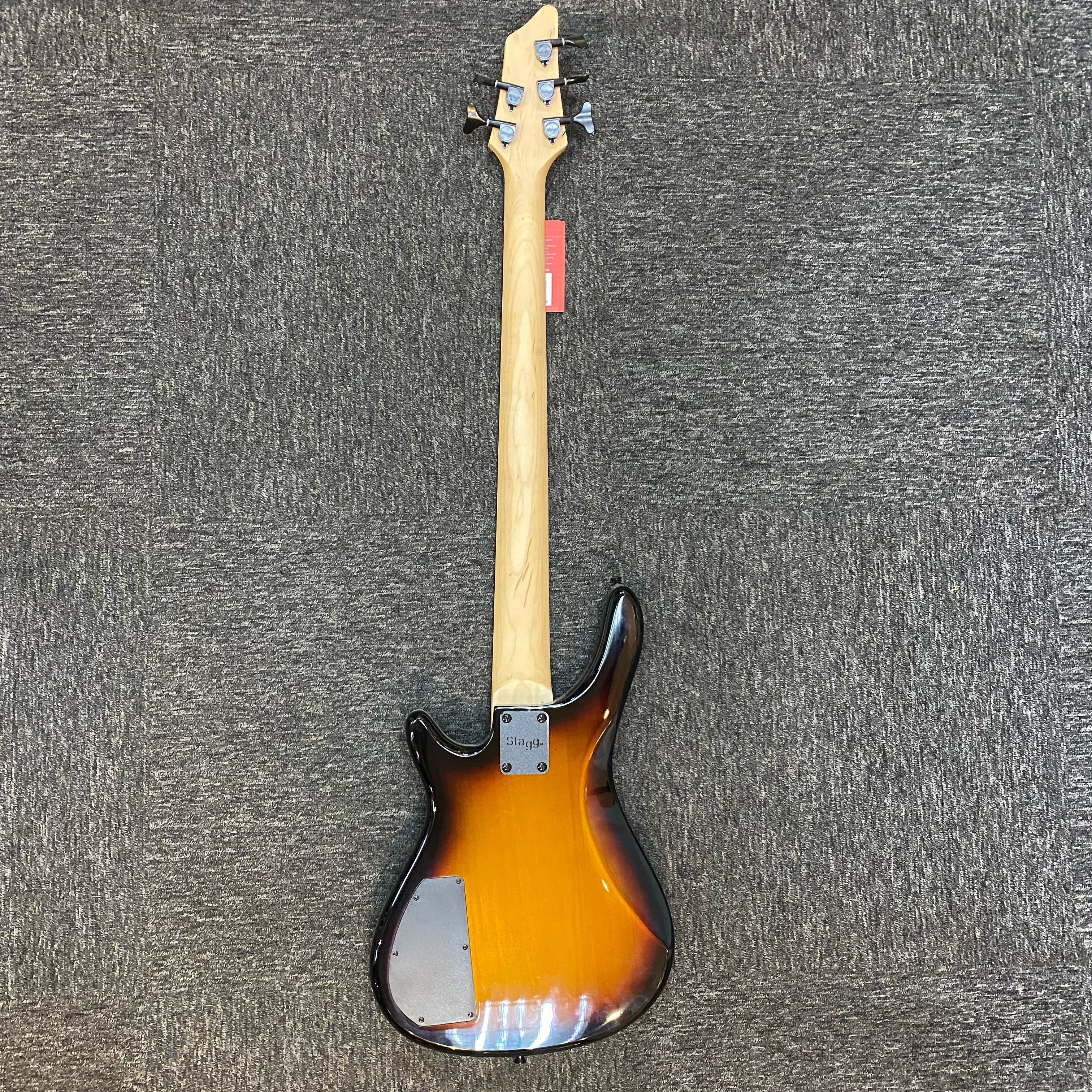 Stagg 5-string bass
