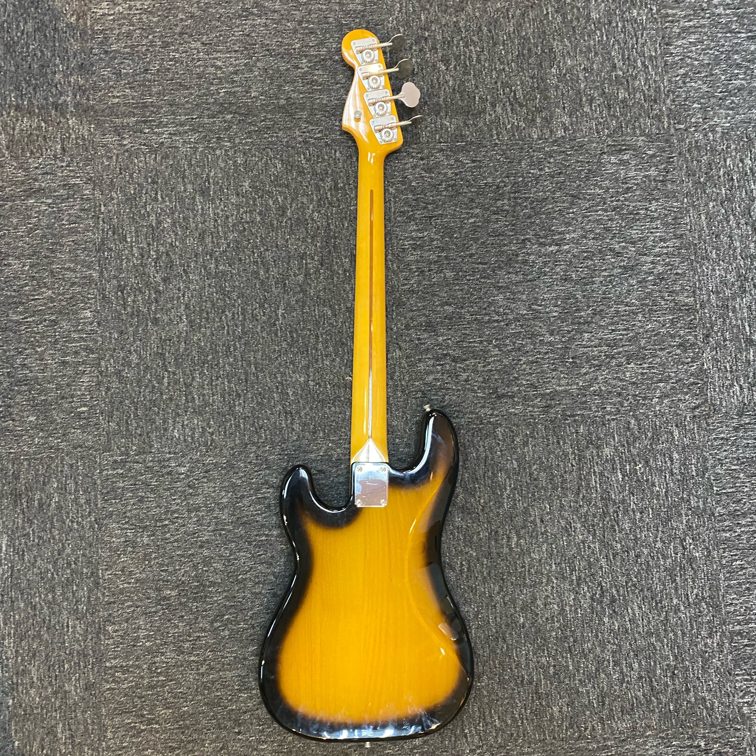 Pre-owned Fender Japan precision bass