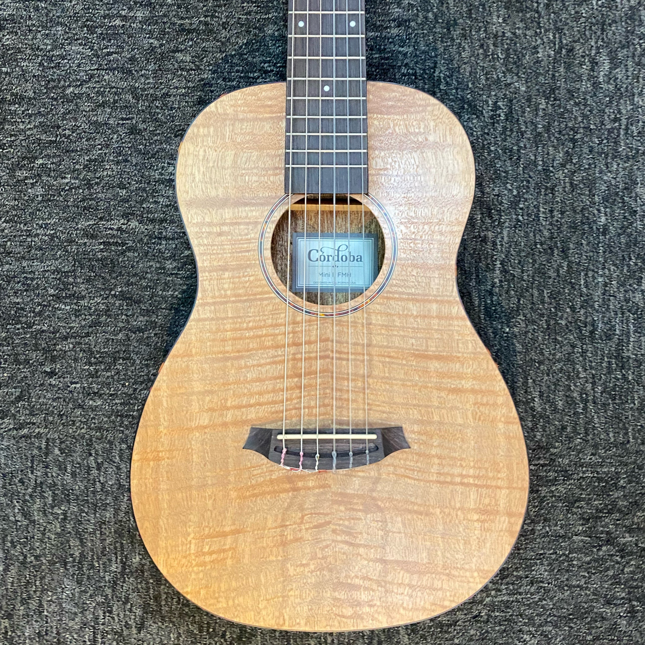 Pre-owned Cordoba mini II FMH