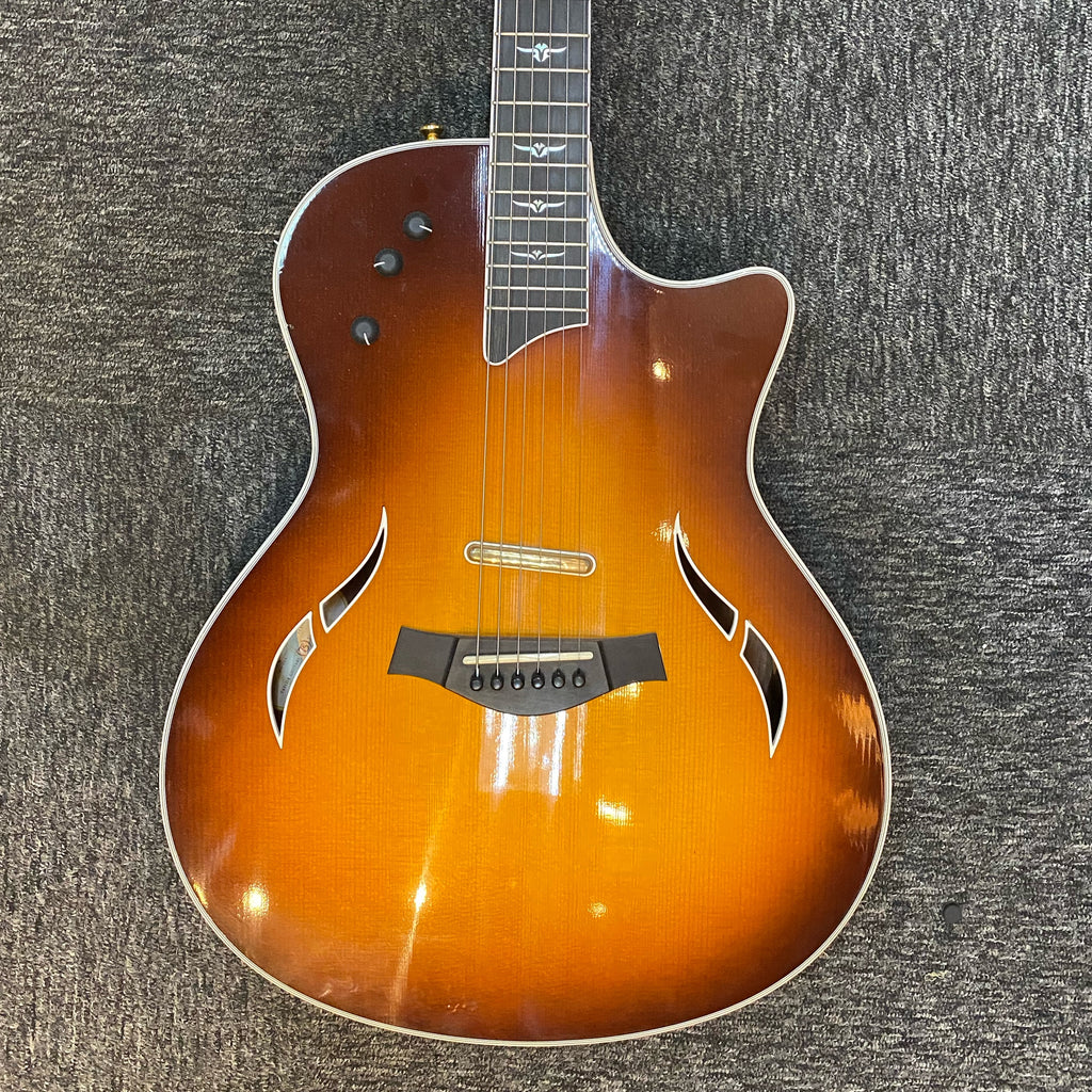Pre-owned Taylor T5-C