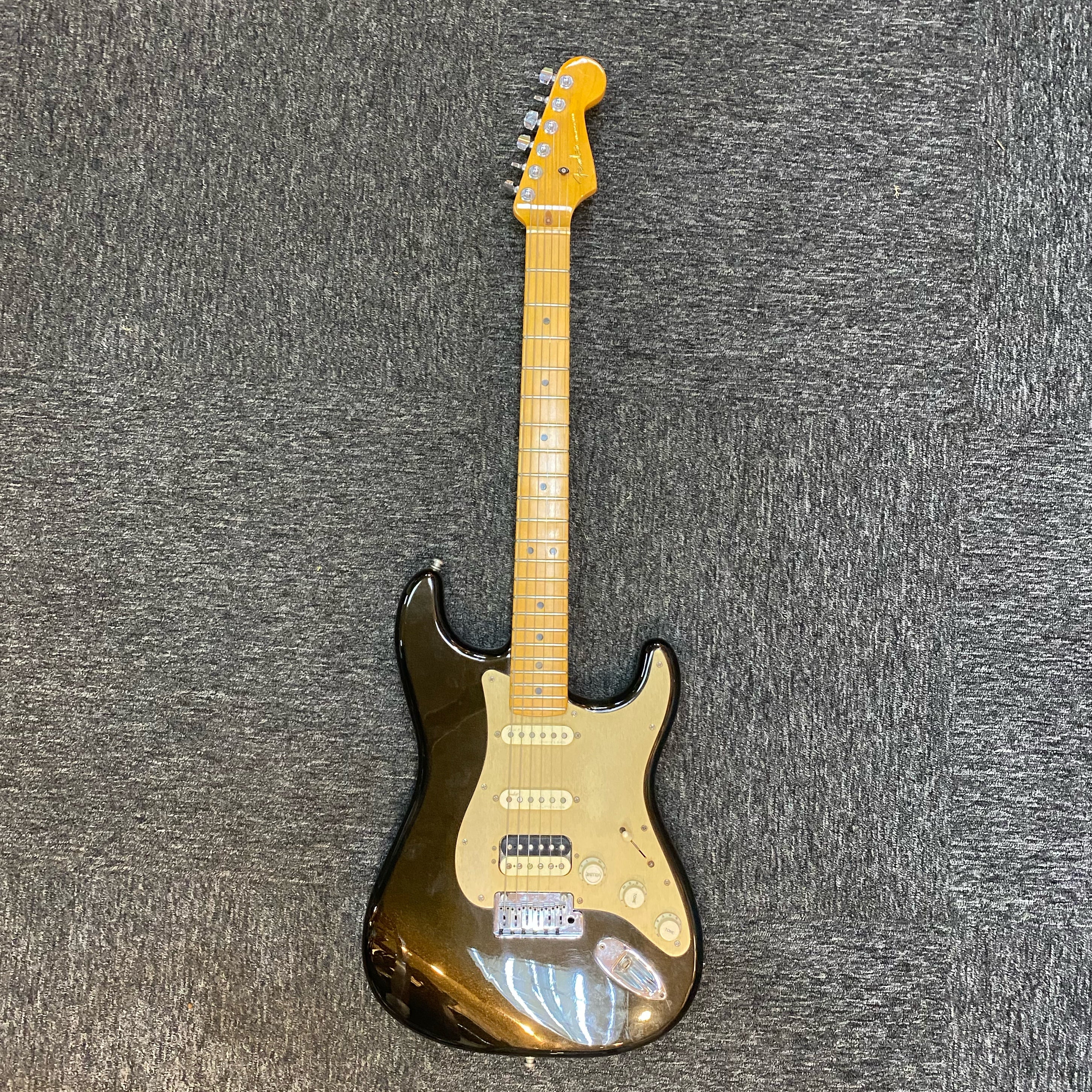 Pre-owned Fender Ultra Stratocaster