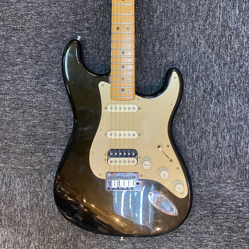 Pre-owned Fender Ultra Stratocaster