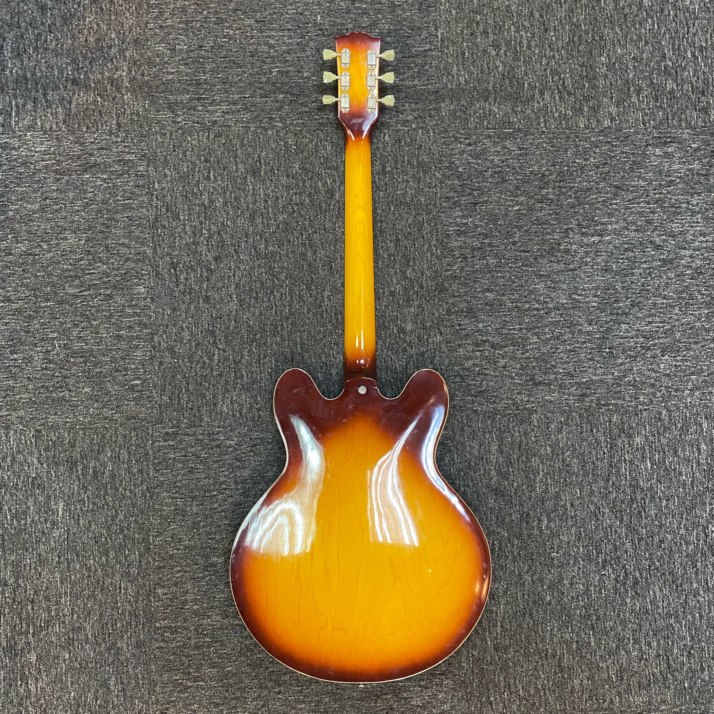 Pre-owned Tokai ES-60 semi-hollow