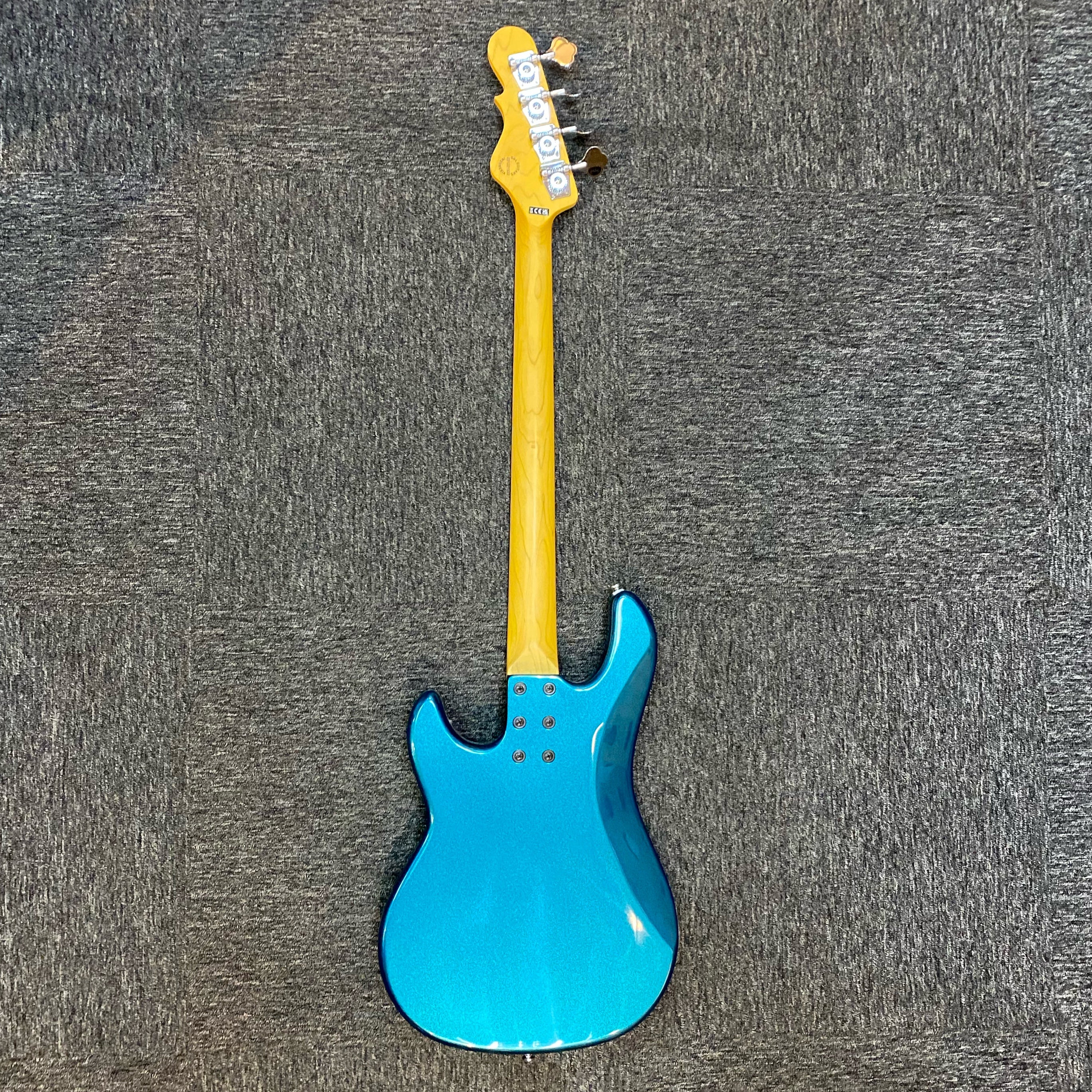 Pre-owned G&L Tribute LB100 Emerald Blue