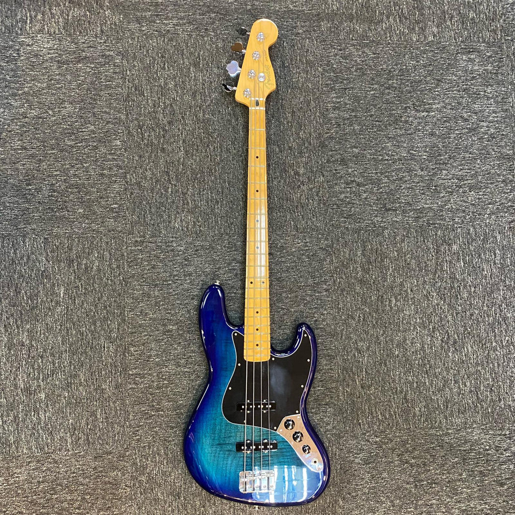 Pre-owned Fender Limited Edition Player II Jazz Bass
