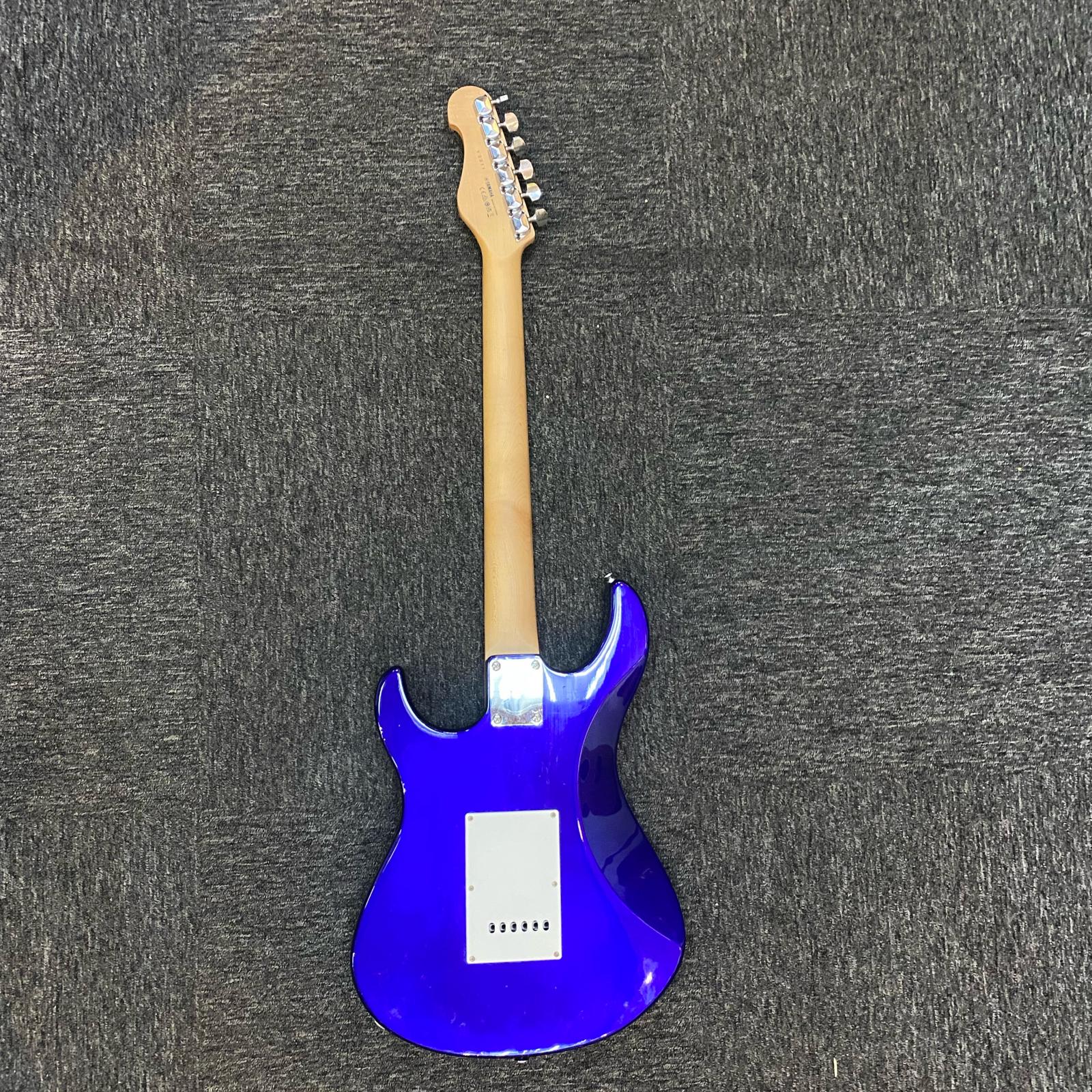 Pre-owned Yamaha EG112