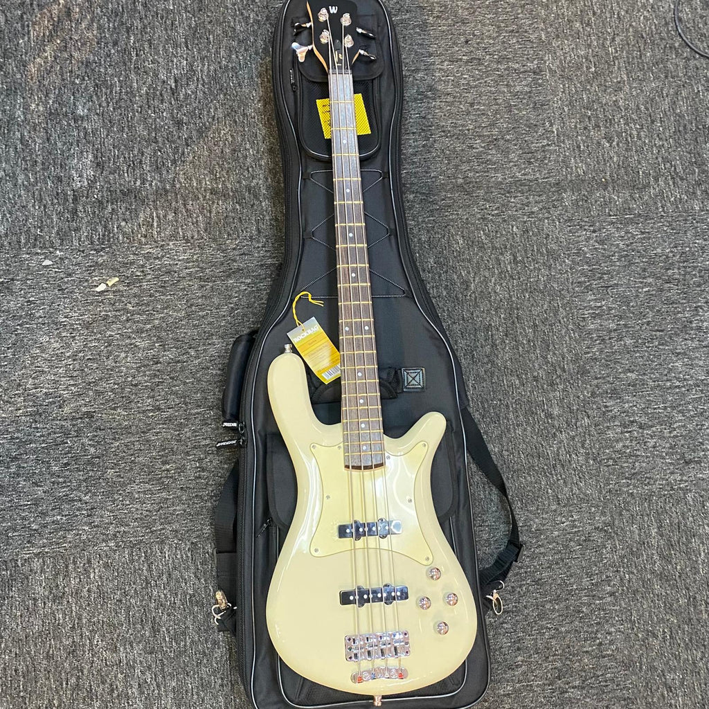 Pre-owned Warwick Streamer CV 4