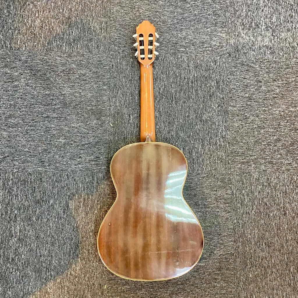 Pre-owned Alhambra 2C