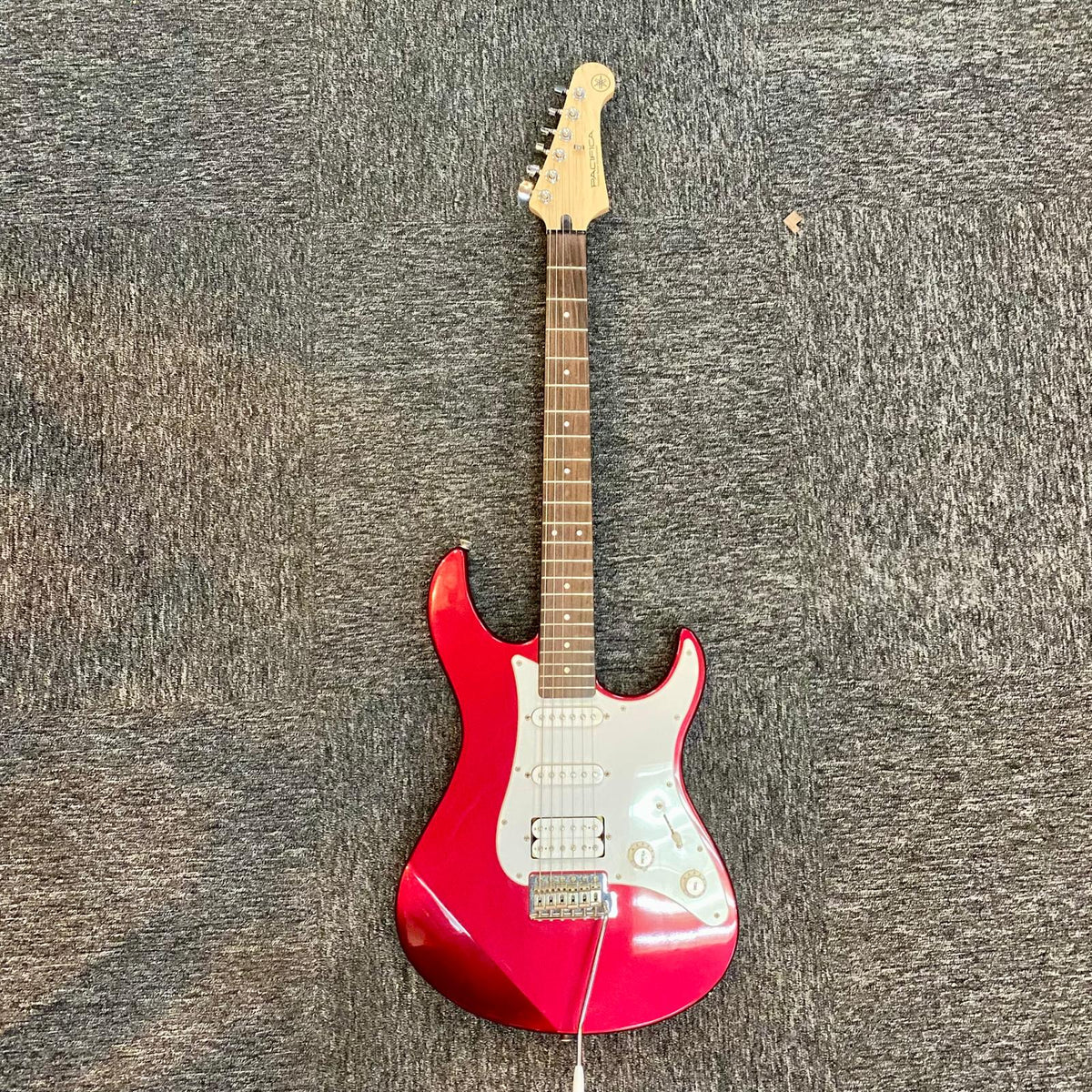 Pre-owned Yamaha 112J