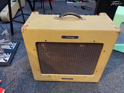 Pre-owned Peavey Delta Blues 1x15