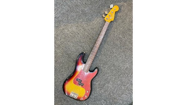 Fender Japan 97-00 Precision Bass