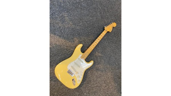 Fender YJM strat USA