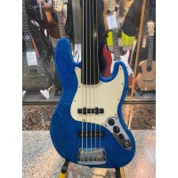 G&L 5-string JB-5 bass